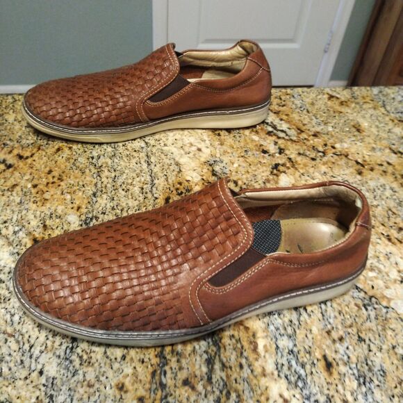 JOHNSTON MURPHY 251382 PF50 MCGUFFEY WOVEN SLIP ON MEN'S SHOES 8 M TAN LEATHER - Picture 1 of 10